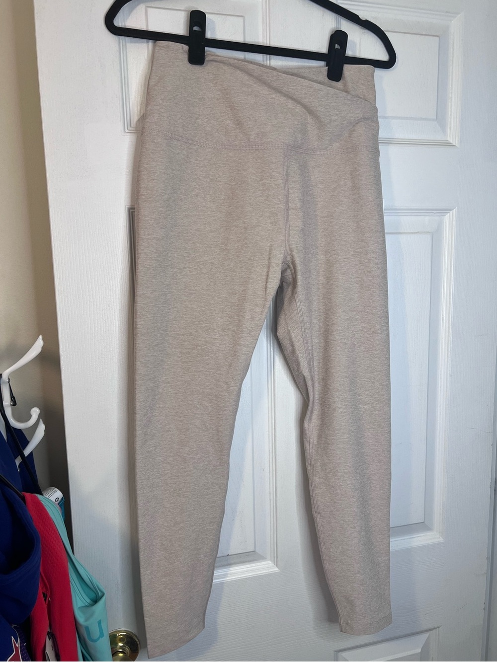 #778 NWT Beyond Yoga Spacedye Leisure High Waisted Leggings Sand Swept Heath - Picture 3 of 8